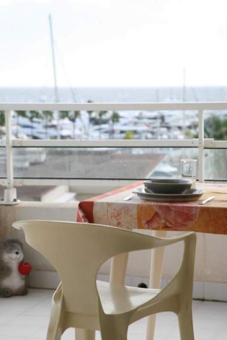 Standing vue mer entre Cannes et Antibes Golfe-Juan Extérieur photo